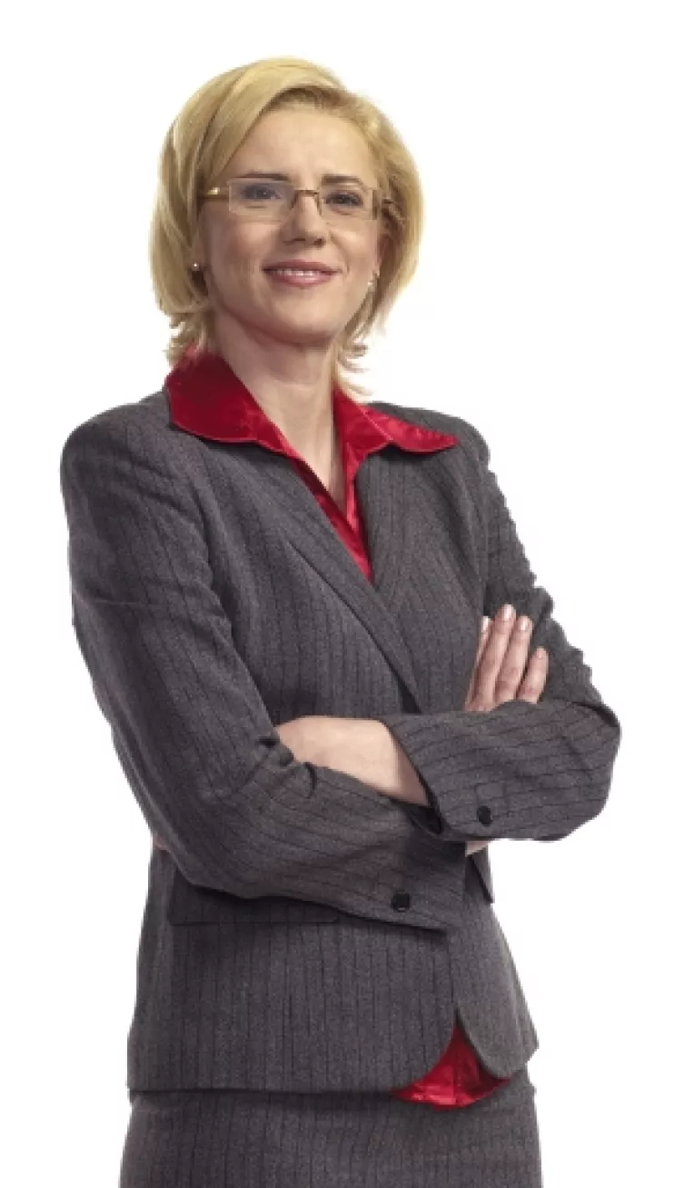 Corina Cretu: "Nu exclud aparitia unui nou partid concurent sub tutela lui Basescu, dar scenariul scindarii PSD nu va functiona"