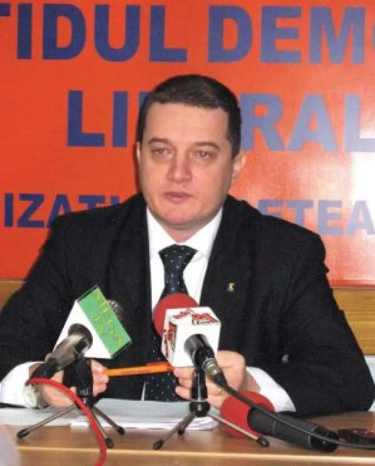 Cosmin Paun, nemultumit de instruirea facuta de primar presedintilor de sectii de votare