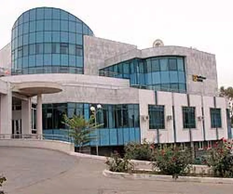 Credite mai lungi de la Reiffeisen