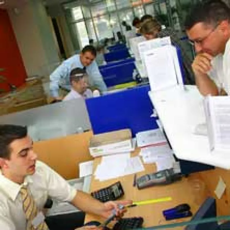 Creditele se obtin mai greu, iar leasingul ne costa mai mult