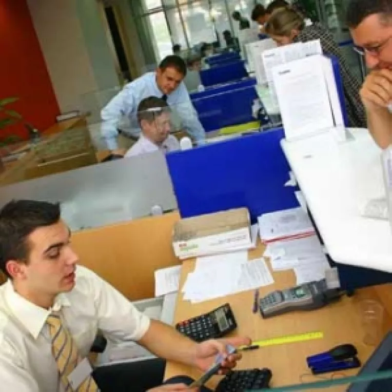 Creditul imobiliar pe 50 de ani, gata sa patrunda in Romania!