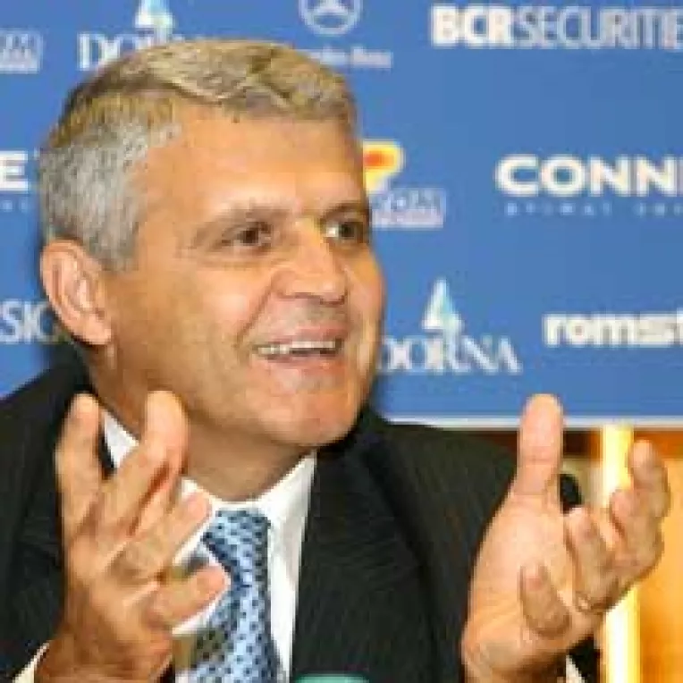 Cresc dobanzile la depozitele bancare