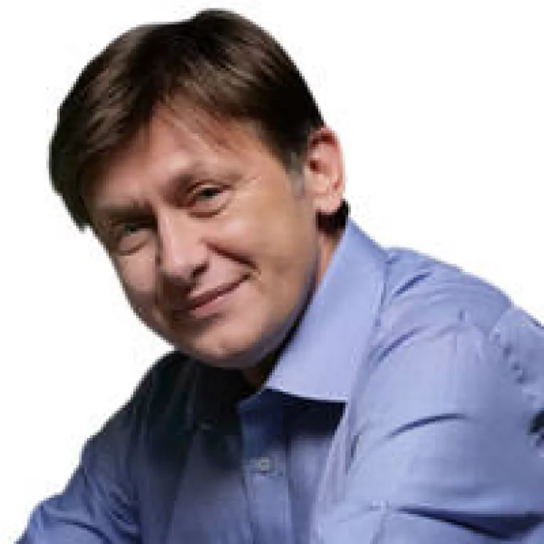 Crin Antonescu a fost ales noul Presedinte al Senatului