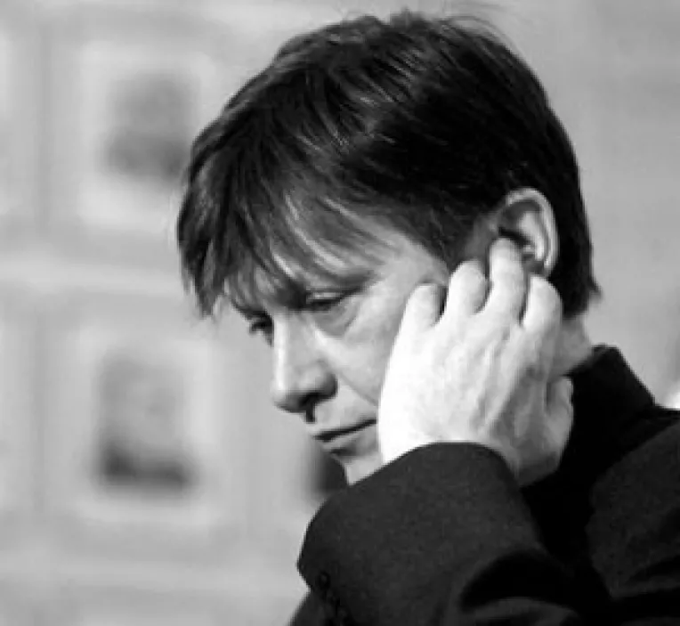 Crin Antonescu: "Il felicit pe adversarul ideologic Victor Ponta"