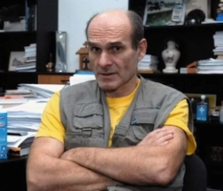 Cristian Tudor Popescu retoric: Unde au fost protestatarii atunci cand CCR a eutanasiat 7,2 milioane de cetateni