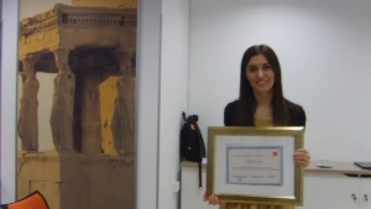 Cristina Enescu, sefa promotiei cursurilor Orange Educational