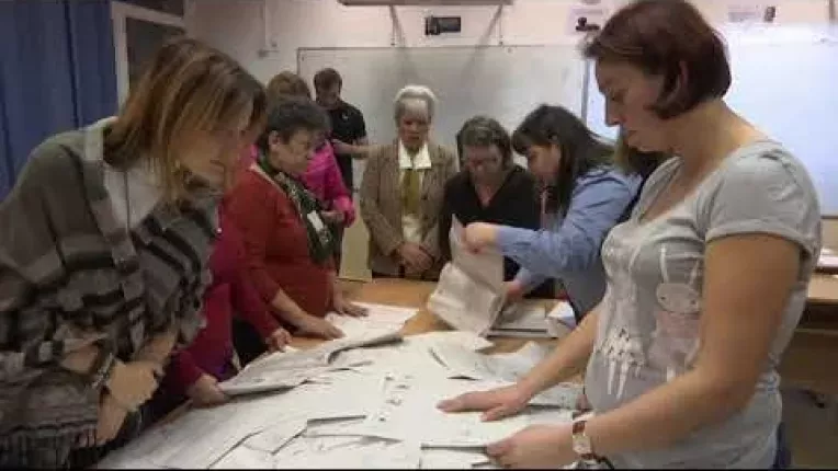 Cu ce ar fi mai bun Sebastian Burduja decat Nicusor Dan la PMB?