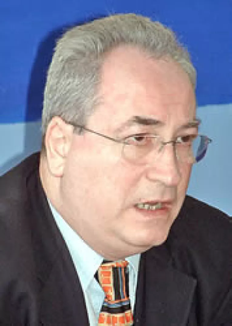 "Daca PD-ul vrea premier, sa castige singur alegerile"