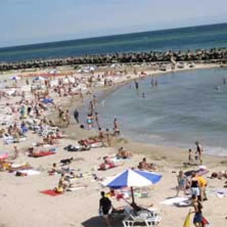 De 1 Mai, Litoralul nu are dusuri si vestiare pe plaja