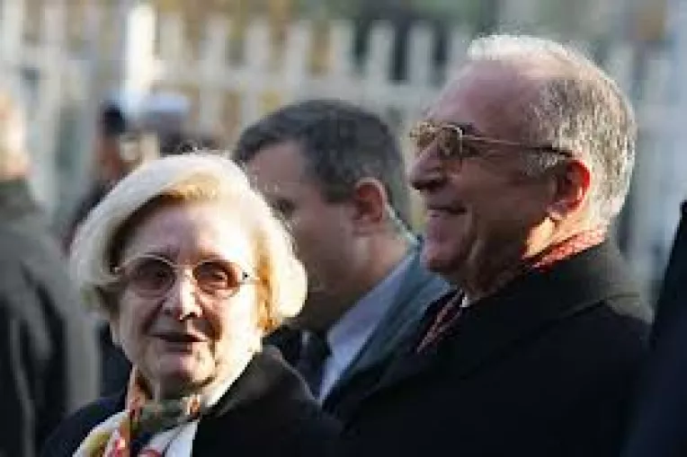 De onomastica, Ion Iliescu isi doreste sanatate inainte de toate