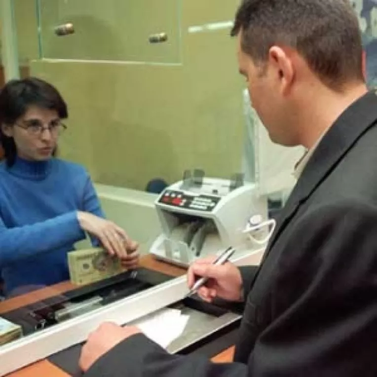 De Paste, bancile premiaza clientii cu credite avantajoase