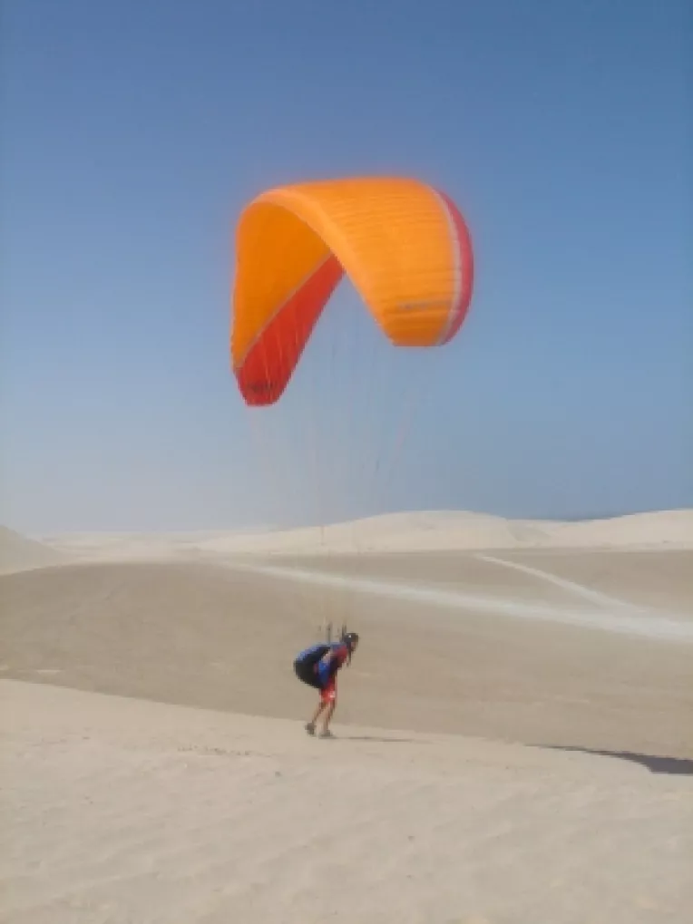 Debusolati: Basescu si pedelistii sai se intalnesc la Snagov pentru ca nu stiu ce sa faca