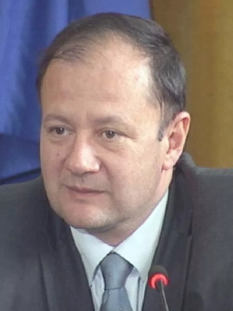 Decizii luate in vremuri de criza