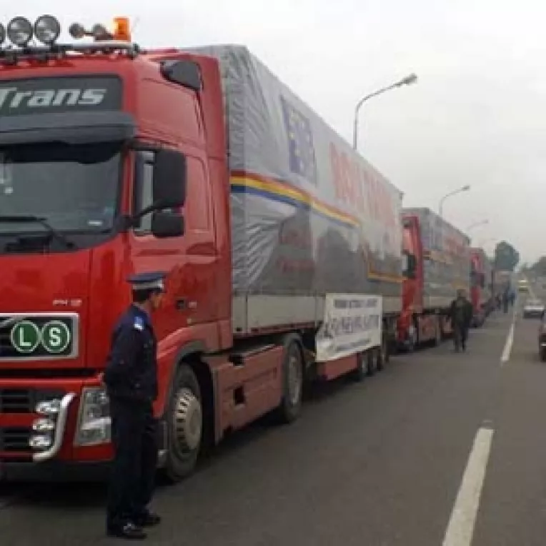 Deficitul comercial al Romaniei a ajuns la 7,62 miliarde de euro
