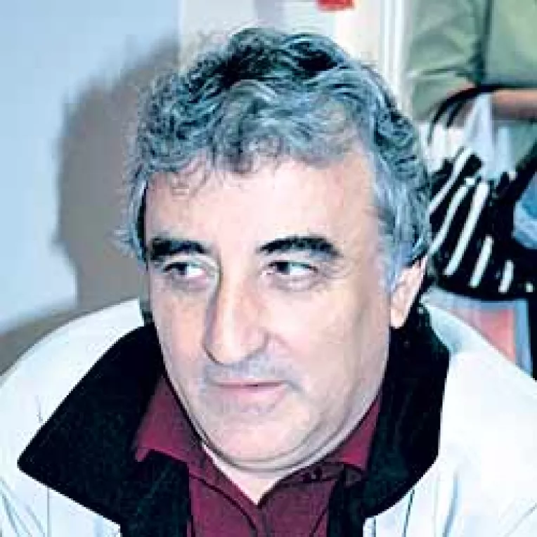 Democratii isi anunta candidatul abia in primavara