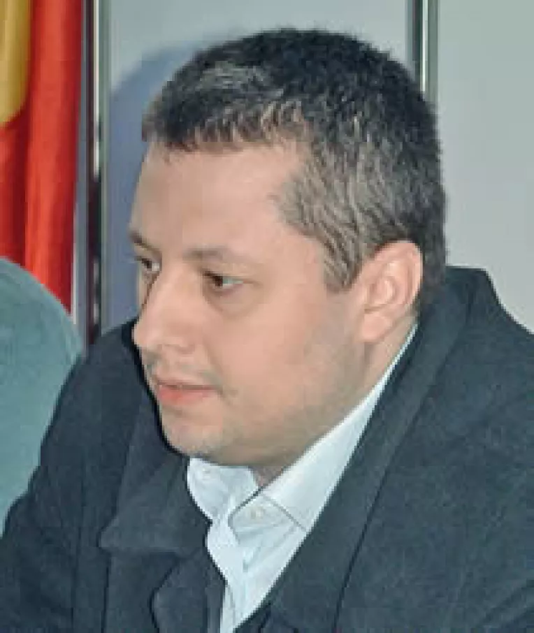 Deputatul Mironescu: "Cine crede ca e vorba de un complot, se inseala"