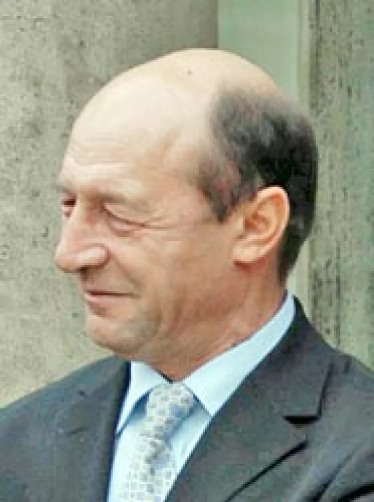 "Descantata" de Basescu, ordonanta, la consens