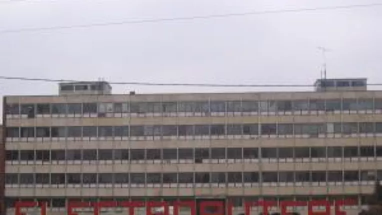 Desi anul trecut a avut pierderi de zece ori mai mari. ELECTROPUTERE vrea profit