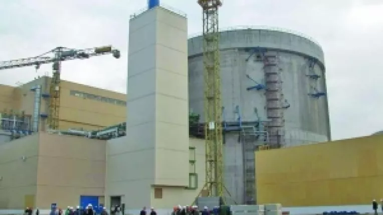 Din cauza imprumutului FMI, Statul roman renunta la participatia majoritara la reactoarele 3 si 4