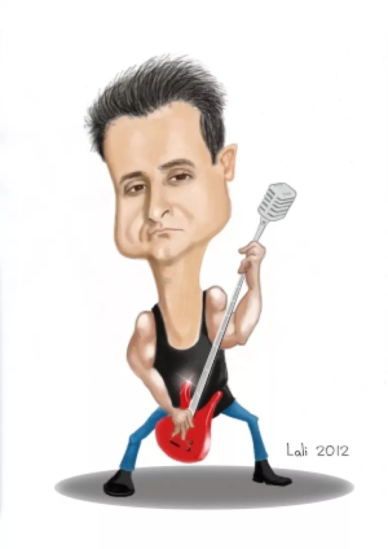 "Din dragoste pentru Basescu": Cantaciosul Turcescu, candidat la Eurovision