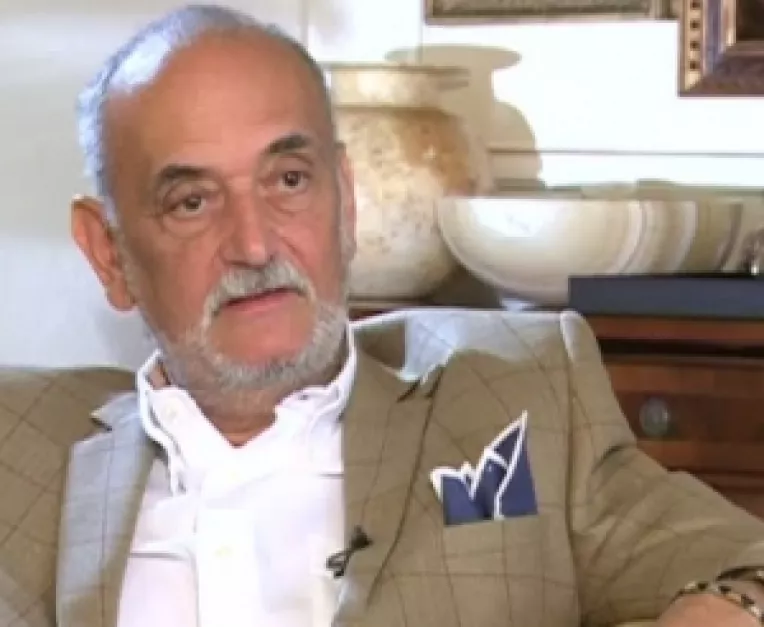 Dinu Patriciu : "Vroiam sa ma agat de viata. Faptul ca am reusit e un noroc. Insa, daca vrei cu tot dinadinsul, se si intampla"