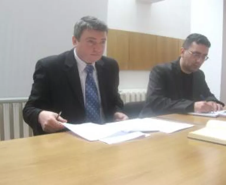 Directorii Fiscului, destituiti de doua ori