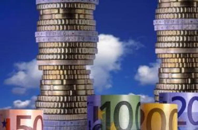 Doi in unu . Economii cu cap si libertate de miscare