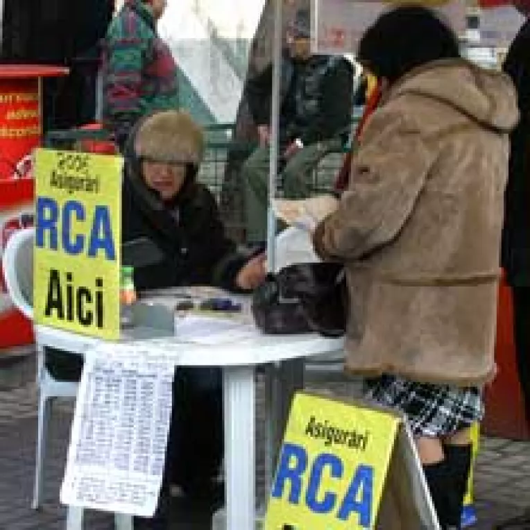 Dupa 15 ianuarie, vom lipi pe parbrize rovignete RCA