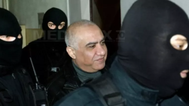 Dupa 7 ani, Omar Hayssam a fost predat Politiei Romane 