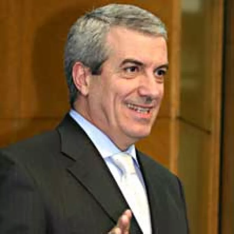 Echipa lui Tariceanu aduna puncte in filiale