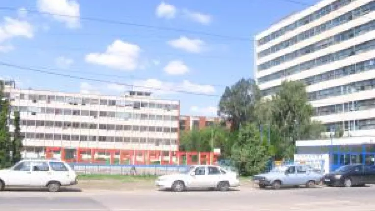 ELECTROPUTERE, la mana bancherilor