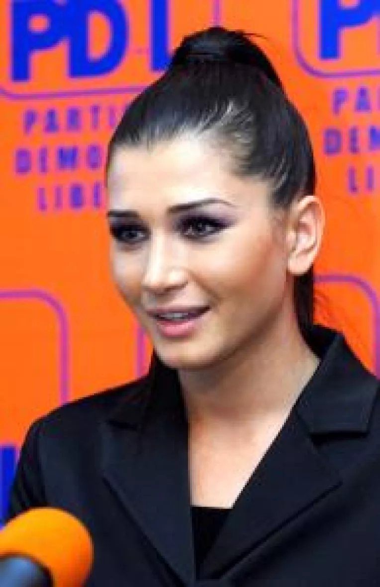 Elena Basescu demisioneaza din PD-L