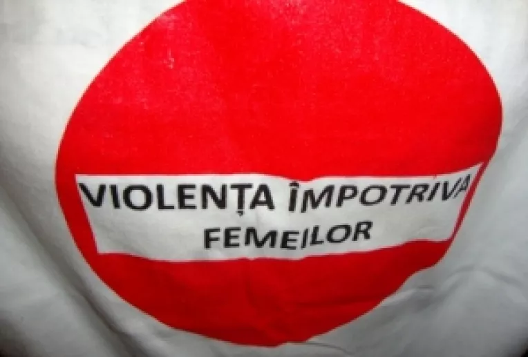 Eliminarea violentei impotriva femeilor