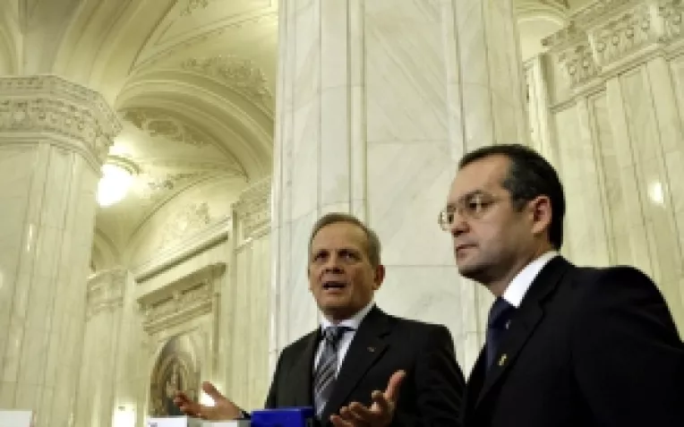 Emil Boc: Optiunea noastra primara e PNL, dar nu e singura