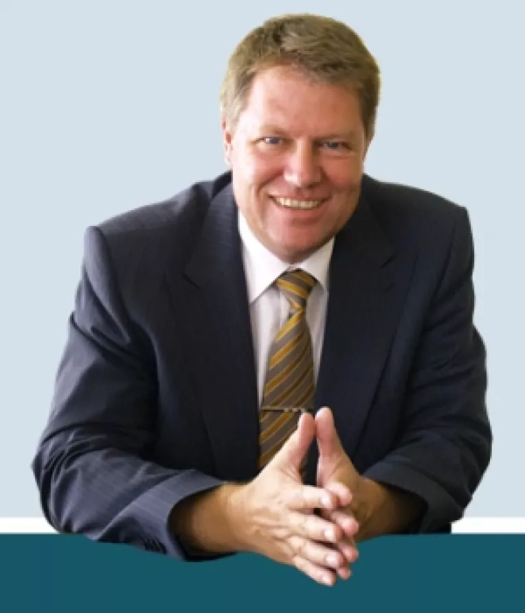 Evenimentul saptamanii: Parlamentul Romaniei a validat candidatura lui Klaus Iohannis pentru functia de premier