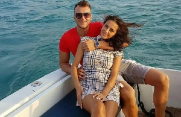 Femeia insarcinata in sapte luni, care a murit in accidentul rutier de pe DN1, era sotia baschetbalistului sibian George Tanase