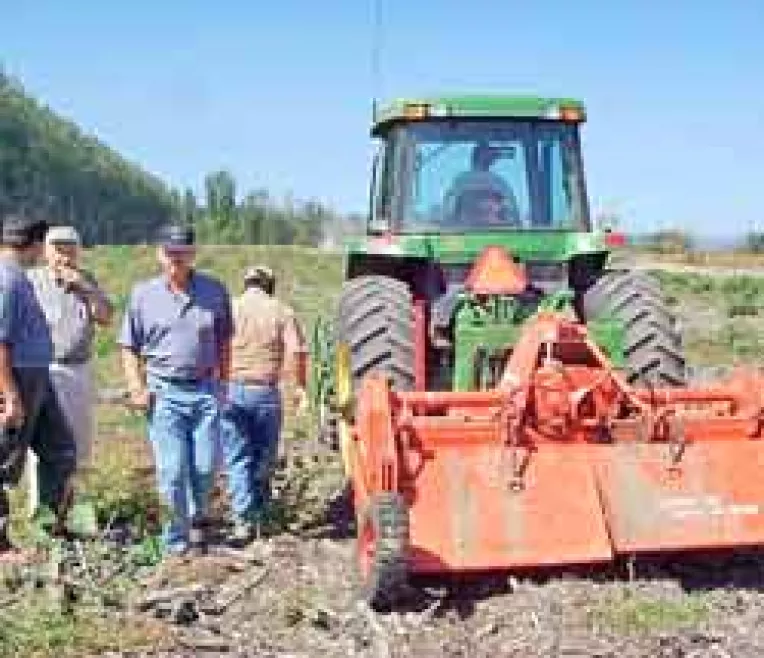 Fermierii romani, nemultumiti de Sapard