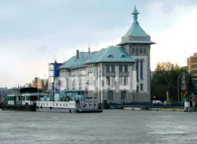 Finantele au incercat sa execute silit Capitania Zonala Galati