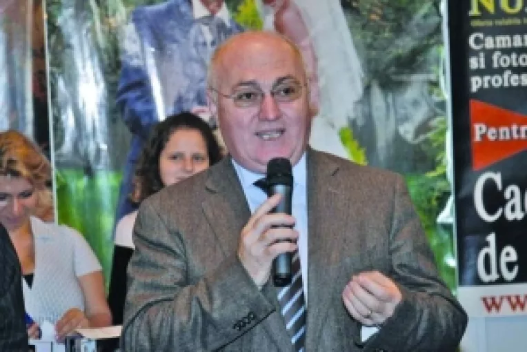 Fostul prefect sta "la rand" sa reintre in PNL. Liberalii au ratacit adeziunea lui Danut Culetu