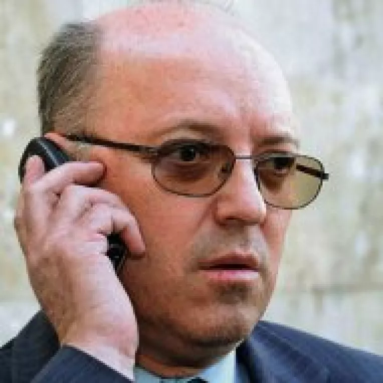 Fumigena: Candidatura lui Andrei Alexandru la sefia PSD