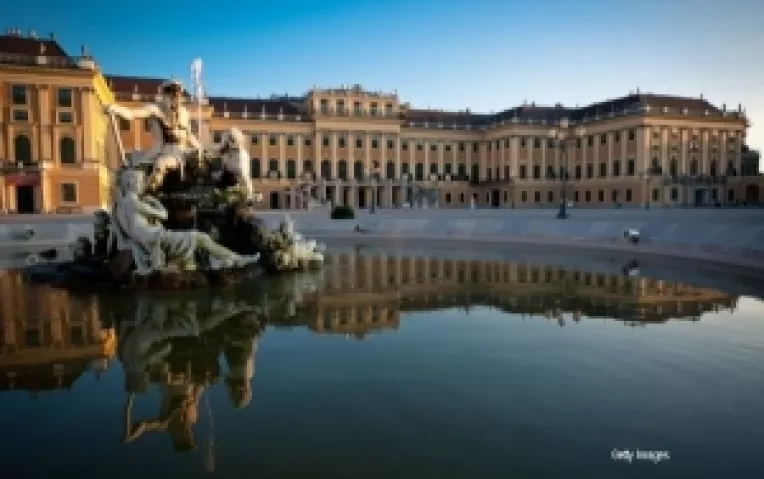 Gabriela Firea:  Managementul urban performant al Vienei este un model pentru Bucuresti