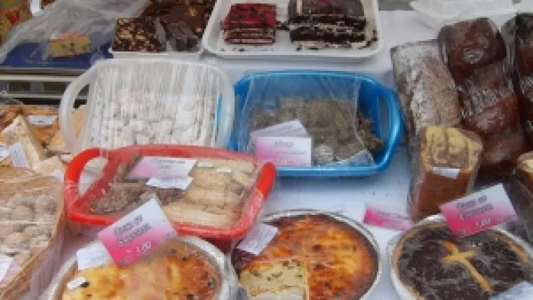 Gabriela Mateiuc, director la Cozonac Domnesc: "Pasca cu ciocolata si pasca cu smantana!"