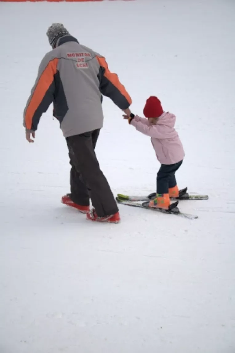 Gagaita: Prima zi de schi