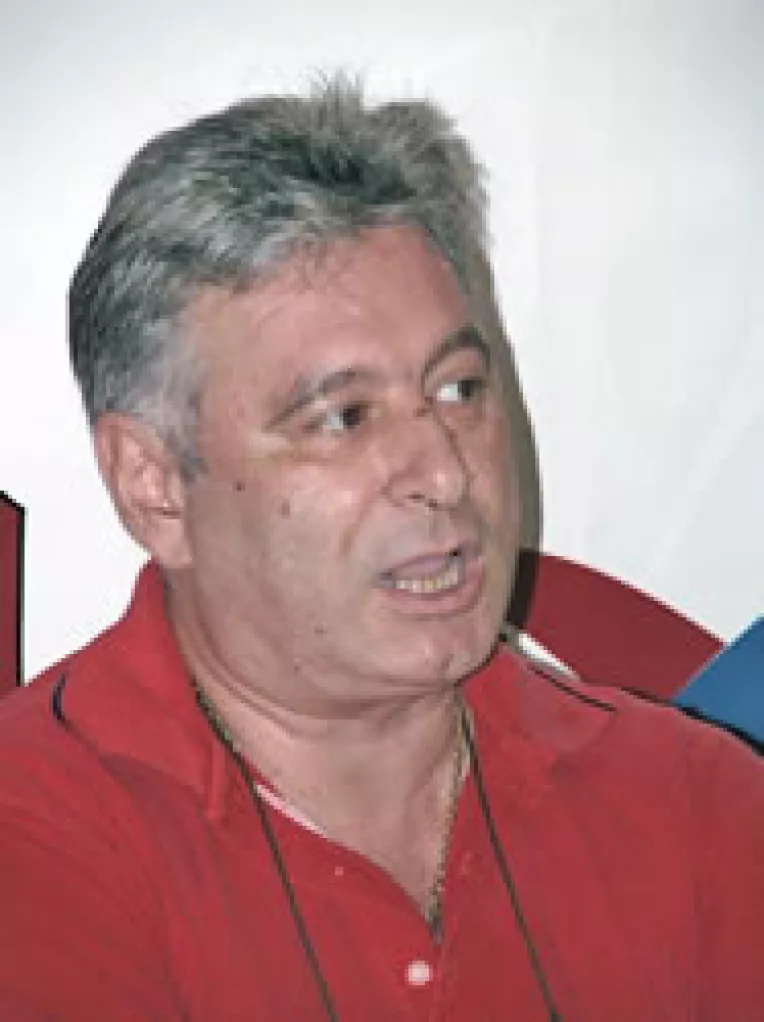 "Geoana a negociat cu Basescu sa distruga PSD pentru o functie in PD"