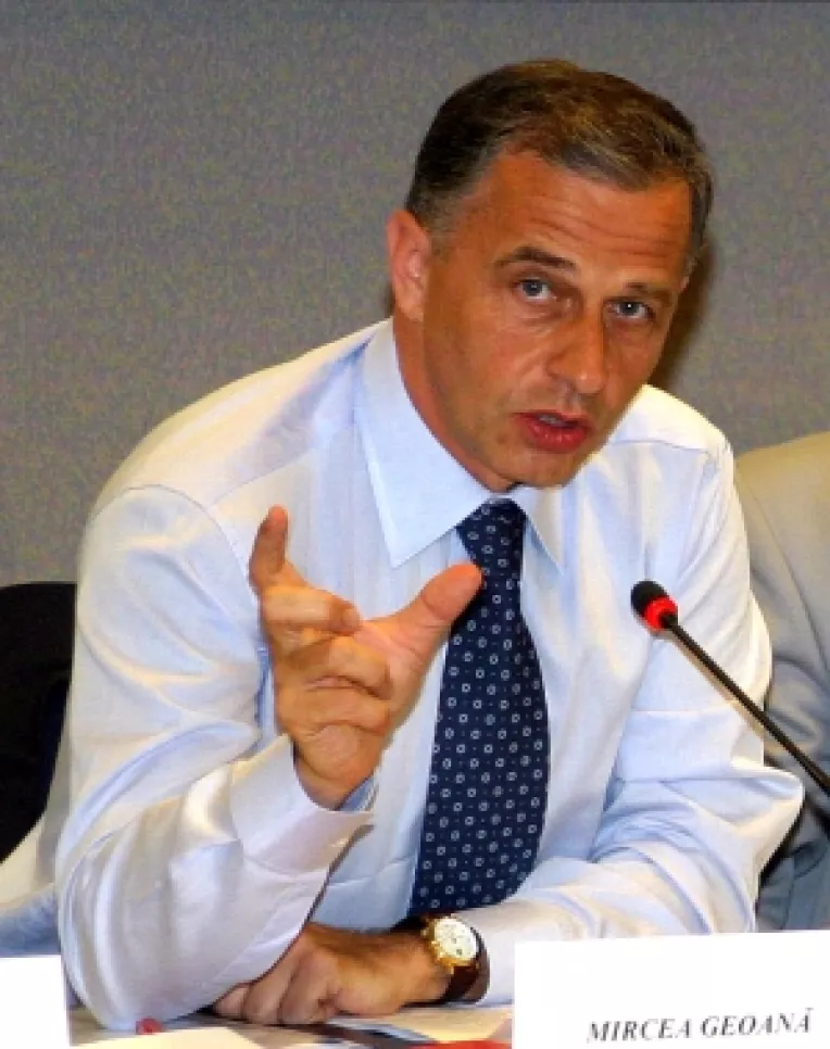 Geoana: Actuala campanie electorala este cea mai costisitoare din istoria Romaniei