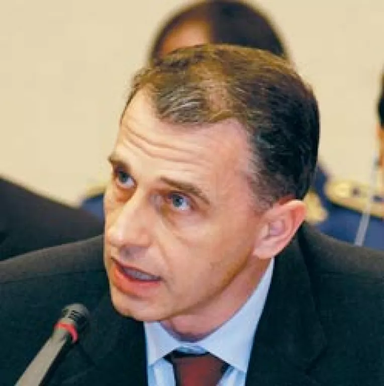 Geoana le-a tras teapa liberalilor la intalnirea de "taina"