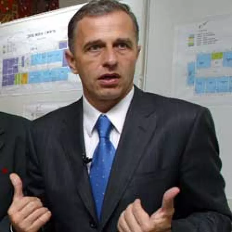 Geoana nu a stat in banca lui