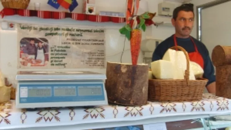 Gheorghe Bangala, de la Fundata, Brasov: "Am adus branzeturi si pastrama!"