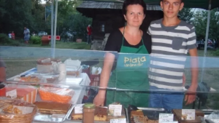 Gina Discalicau: "In vacanta, ma ajuta la targurile traditionale si cei doi fii mai mari!"