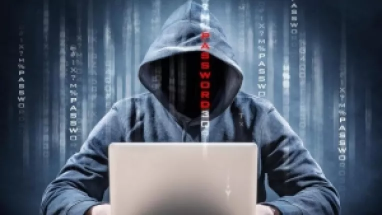 Google si Facebook, pacalite prin email phishing sa vireze peste 100 de milioane de dolari in conturile bancare ale unui escroc din Lituania